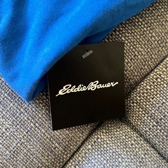 Mans T-shirt - Picture 2 of 4